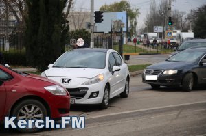В Керчи на Кирова столкнулись четыре автомобиля