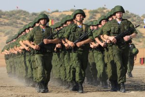 Путин подписал указ о признании украинских воинских званий контрактникам из Крыма