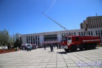 В Керчи прошла выставка пожарно-спасательной техники