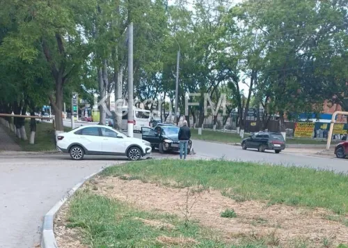 Новости Керчи: Утро в Керчи опять началось с аварии