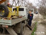 Новости » Общество: Керченский РЭС  ремонтирует электролинии по ул. Цимбала и ул. Бершанской