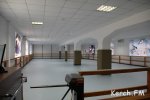 Новости » Спорт » Бизнес новости: Ледовый каток открыли в Керчи