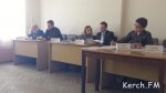 Новости » Общество: Керченских предпринимателей штрафуют за невывезенные ящики и сухую листву