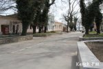 Новости » Общество: Декоративных фонарей на ул. Театральной в Керчи больше не будет