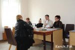 Новости » Общество: Керчанку оштрафовали за ограждение обрыва