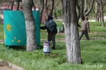 Новости » Экология » Общество: На субботник одни керчане вышли добровольно, другие принудительно