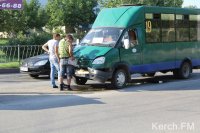 Новости » Криминал и ЧП: В Керчи произошли сразу три автомобильные аварии