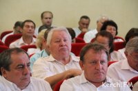 Новости » Общество: Мэр Керчи приказал депутатам горсовета посещать городские мероприятия