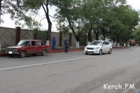 Новости » Криминал и ЧП: В Керчи еще одна авария: столкнулись ВАЗ и KIA