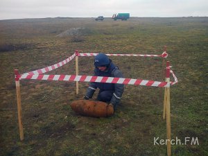 Новости » Криминал и ЧП: За один день на Керченском полуострове обезвредили сразу несколько авиабомб и снарядов