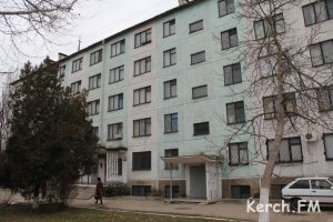 Новости » Экономика: В Керчи в коммунальную собственность приняли общежитие КСРЗ