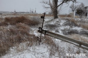 Новости » Криминал и ЧП » Коммуналка: Керчане из  Маяка и Жуковки бьют тревогу