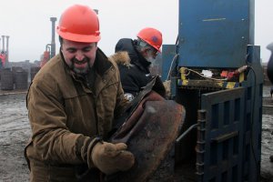 Новости » Экология: Российский министр считает, что можно добывать руду под Керчью