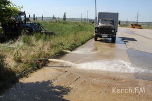 Новости » Коммуналка: В Керчи несколько микрорайонов без воды