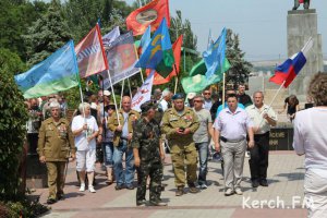 Новости » Общество: В Керчь приехал автомотопробег «Москва-Керчь-Москва»