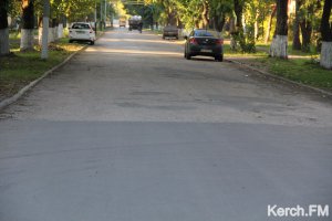 Новости » Общество: Дороги в Керчи после капитального ремонта  нуждаются в ремонте