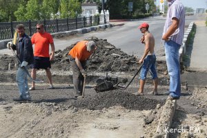 Новости » Общество: Романов настаивает на ремонте второй части аварийного моста