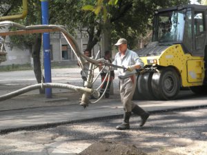 Новости » Общество: В Керчи на ремонт дорог уже потратили 19 миллионов рублей