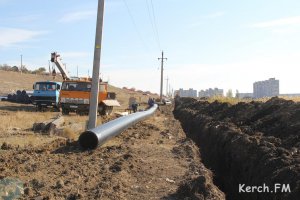 Новости » Общество: В Керчи в районе Марата ведут замену водовода