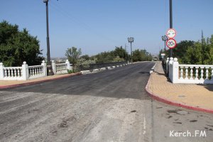 Новости » Общество: В Керчи на мосту по улице Чкалова появились прогибы и просадки, - Остапенко