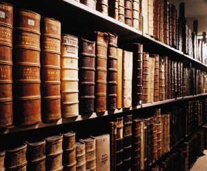 В Керчи наказали библиотекарей не закрывших доступ к экстремистской литературе