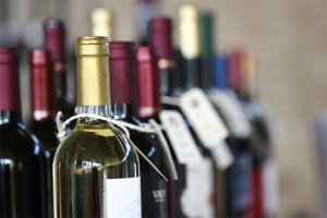 Новости » Общество: Продажи крымских вин в России выросли вдвое
