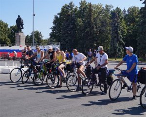 Новости » Спорт: Через Керчь пройдет велопробег «Спасибо за победу!»