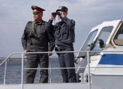 Новости » Общество: Морские части внутренних войск РФ возьмут под охрану бухты Крыма