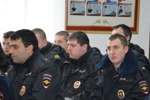 Полицейских Керчи поздравили с  23 февраля