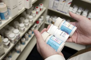 Госкомитет по ценам оштрафовал аптеку в Щелкино за высокие цены