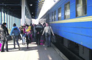 Новости » Общество: В Крым не вернут поезда из Украины, - Мининфраструктуры Украины