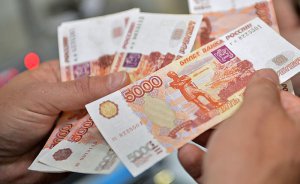 Новости » Общество: Крымчан хотят заставить выплатить долги двум украинским банкам