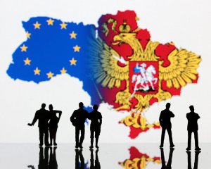 Евросоюз осудил присоединение Крыма к РФ