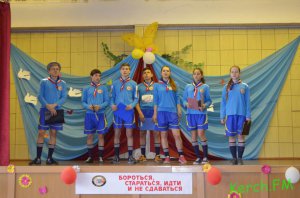 Новости » Общество » Спорт: В Керчи прошли соревнования по туризму «Школа безопасности»
