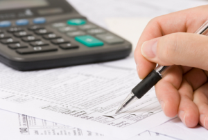 Налоговая Керчи сообщает об обязанности по уплате налогов и сборов в бюджет