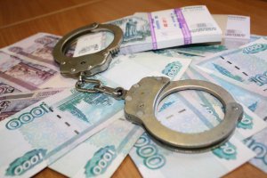 В Крыму за взятку задержали еще одного таможенника
