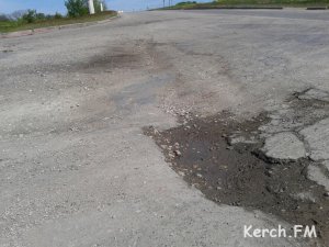 В Керчи запланировали  7,5 млн рублей в городском бюджете на ямочный ремонт дорог