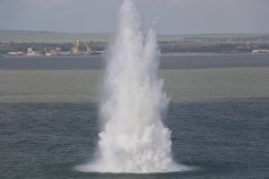 В Керчи обезвредили бомбу, найденную в районе строительства Керченского моста (видео)