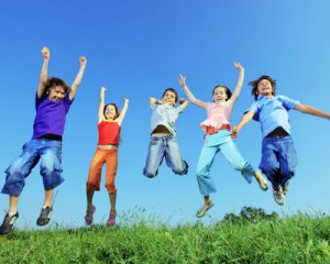 МЧС Керчи сообщает, как обезопасить детей во время летних каникул