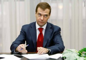 Медведев проведет совещание по вопросам предпринимательства в Крыму