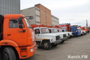 Новости » Общество: Горсовет обеспечил помещениями и транспортом  социально-важные учреждения Керчи