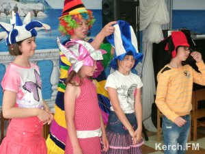Новости » Общество: В Керчи для детей с особыми потребностями устроили праздник