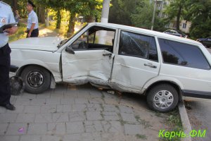 В Керчи в аварии пострадал мужчина