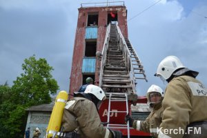 Новости » Общество: Пожарные Керчи стали вторыми из лучших команд МЧС Крыма