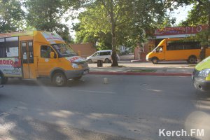 Новости » Общество: В Керчи по вечерам редко ходят маршрутки