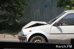 В Керчи столкнулись две иномарки