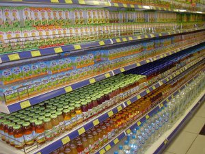 Новости » Криминал и ЧП: Керчанин пытался вынести продукты из супермаркета, не оплатив их
