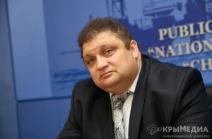 Новости » Общество: Гендиректор «Черноморнефтегаза» отстранен от должности, – Аксенов