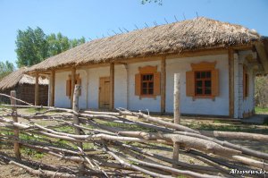 Новости » Общество: В Крыму хотят создать этнодеревню