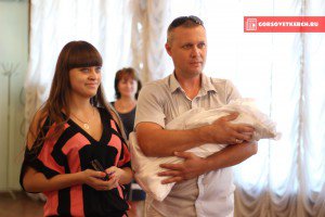 В керченском ЗАГСе зарегистрировали 1000-го новорожденного
